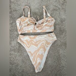 Abercrombie & Fitch Curve Love Bikini Set – Size Medium – Marble Swirl Print